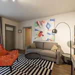 Statthotel Bed & Breakfast 4*