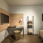 Statthotel Bed & Breakfast 4*