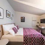 Bed & Breakfast Statthotel