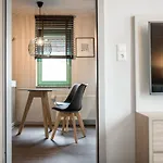 Bed & Breakfast Statthotel