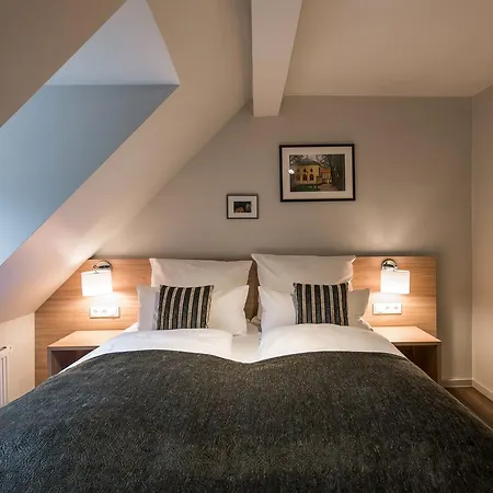 Statthotel Frühstückspension 3*
