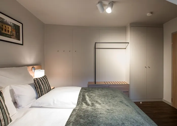 Bed & Breakfast Statthotel